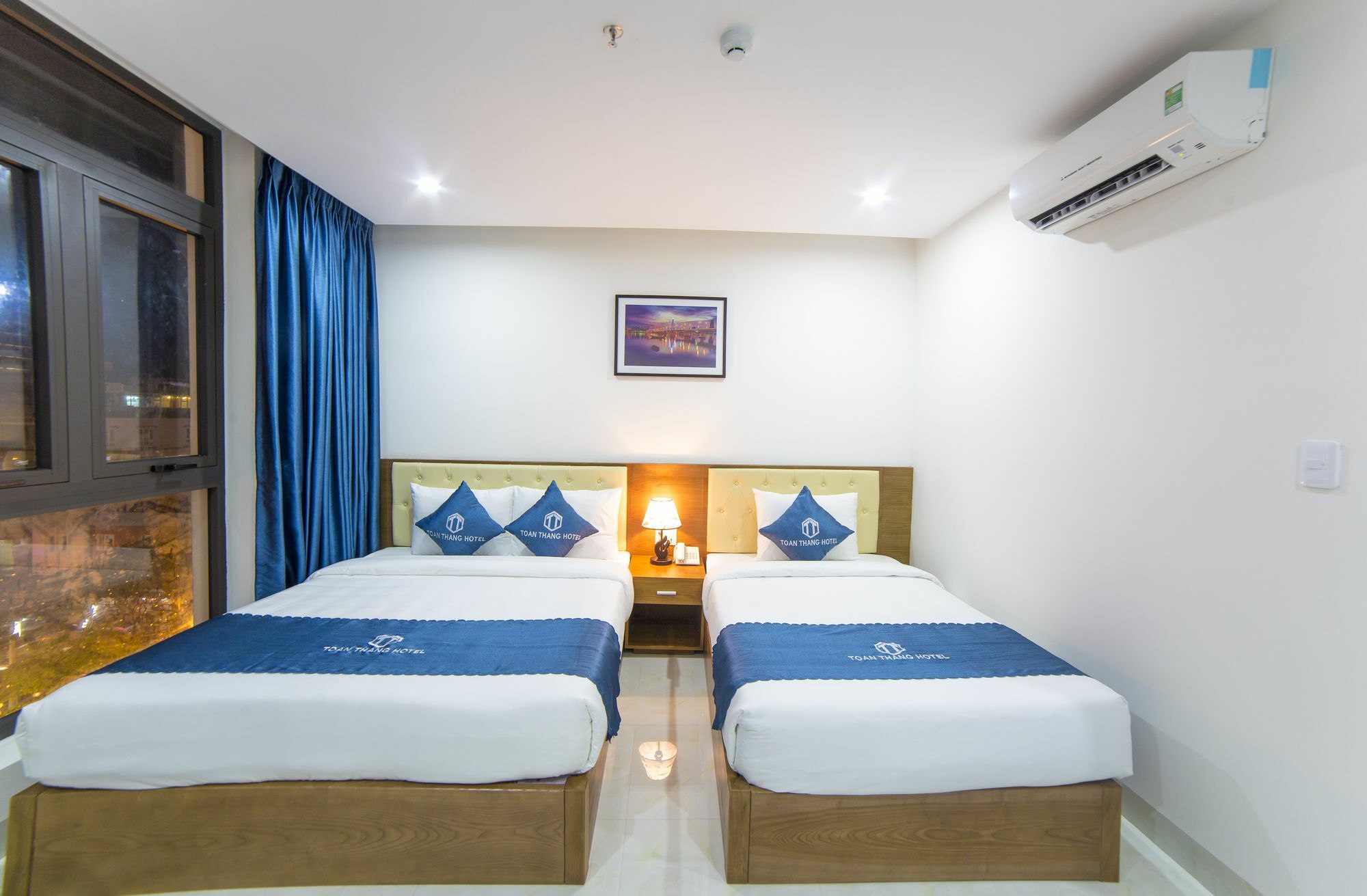Toan Thang Hotel Da Nang Luaran gambar